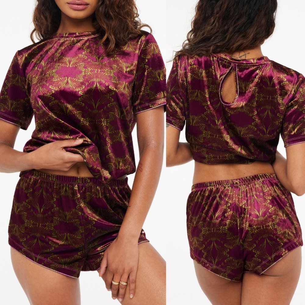 Savage x Fenty Psychedelic Velvet Matching Pajama Set Top Shorts Retro Lounge